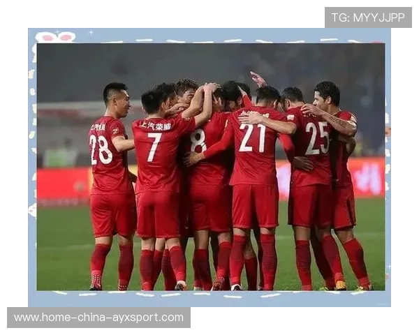 上港中锋位置成冬窗重中之重，球迷列出候选名单