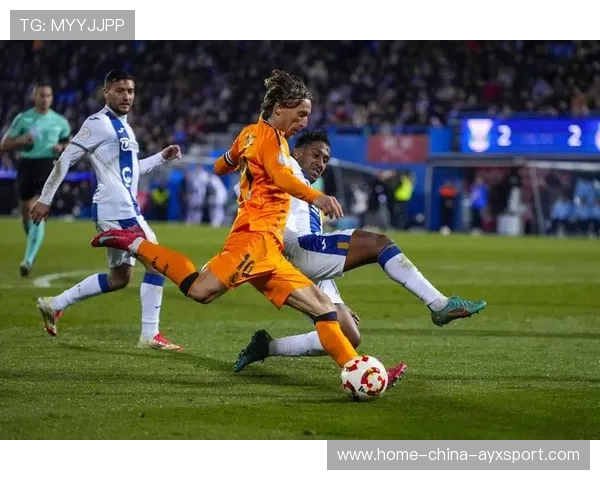 国王杯强队稳步推进 国王杯强队稳步推进