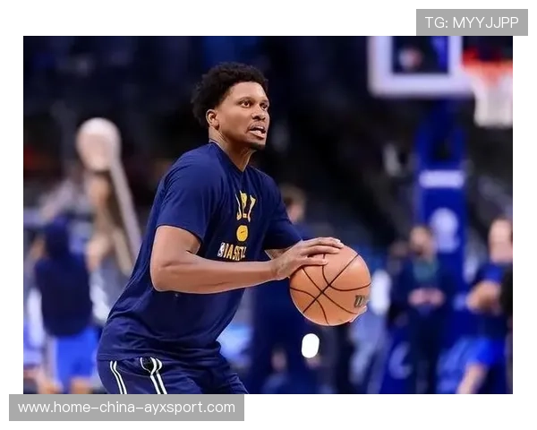 内线补强成转会首要任务，俱乐部加快谈判步伐，谋求新赛季突破